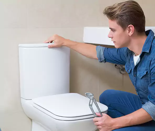 Expert Plumber for Toilet Replacement in Issaquah, WA: Schedule Affordable Toilet Replacement Services with Us