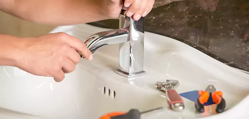 Bathtub Faucet Replacement in Issaquah