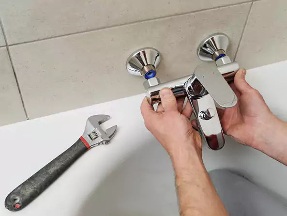 Why Choose Issaquah's Plumbing for Bathtub Faucet Replacement in Issaquah, WA?